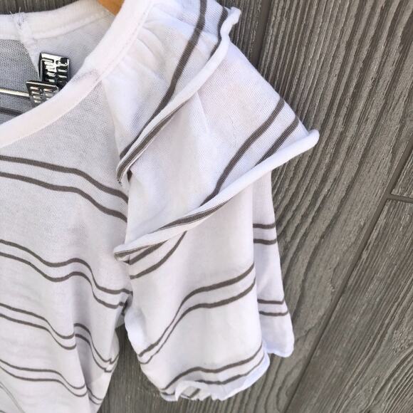 Chaser GAUZY JERSEY RUFFLE SHOULDER FLOUNCY Raglan - Picture 5 of 6